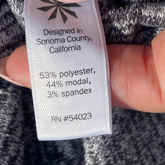 Athleta Pose Layered Top, Dark Marl Grey SIZE Medium - Picture 6 of 8